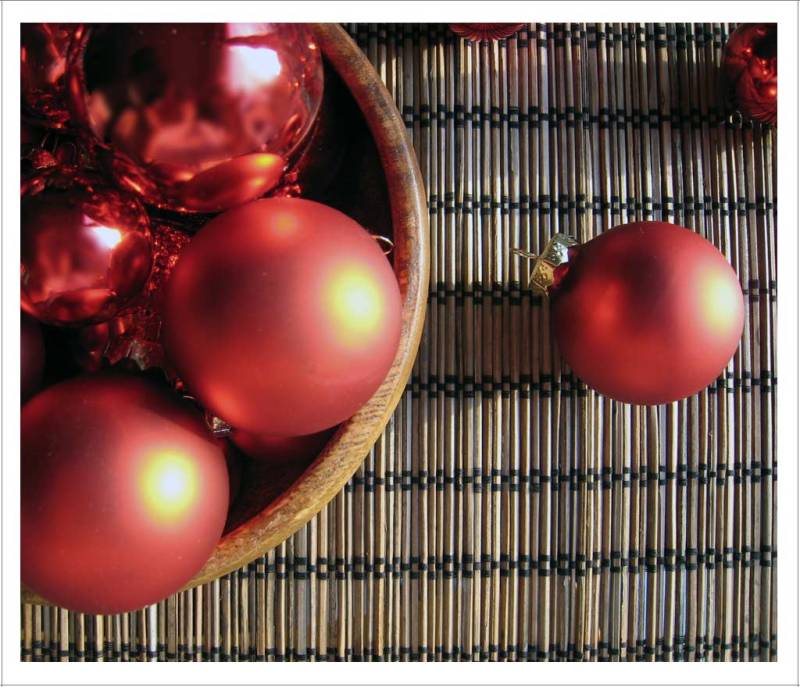 Red Shiny Christmas Ornaments