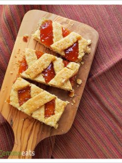 Apricot Tart Squares | Baracslekvaros Racsos | EmmaEats